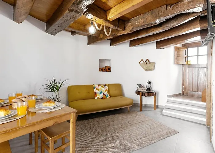 Villa Moinho Do Sr. Arnaldo Atouguia Da Baleia